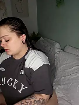 Saucy-Serenity online show from March 21, 2026, 8:24 pm