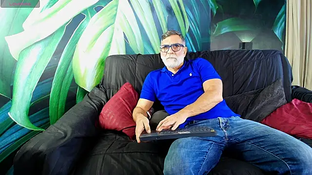 LukeCrews online show from September 20, 2025, 7:19 pm