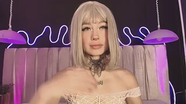 Zhally Dee online show from February 27, 2026, 7:57 pm