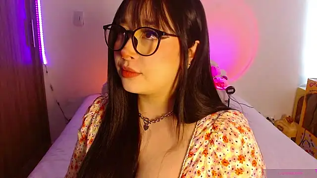 Oliviargf online show from May 14, 2026, 1:19 pm