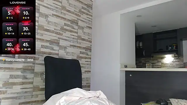 Snapshot of Keeitlin chatting on June 27, 2026, 8:48 pm Keeitlin online show from June 27, 2026, 8:48 pm