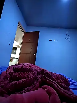 esmeralda jadees online show from March 12, 2026, 1:04 pm