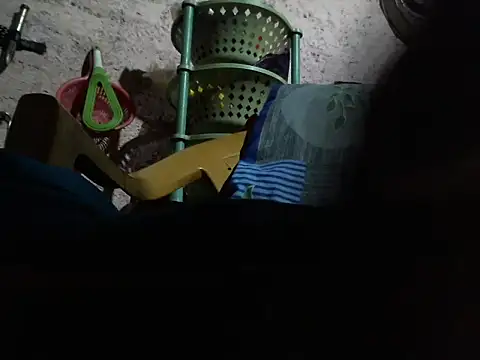 himvilohi08 online show from September 12, 2025, 5:02 pm