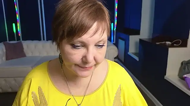 Snapshot of Kira_Kenet chatting on March 12, 2025, 12:09 am Kira Kenet online show from March 12, 2025, 12:09 am