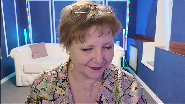 Snapshot of Kira_Kenet chatting on March 19, 2025, 4:36 am Kira Kenet online show from March 19, 2025, 4:36 am