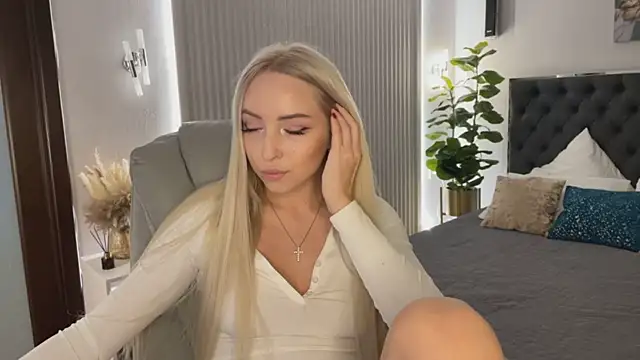 OhMyEmma online show from March 27, 2026, 1:36 am