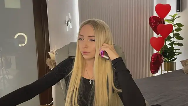 OhMyEmma online show from March 4, 2026, 1:13 am