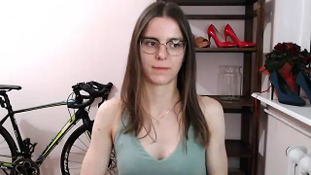 love megi online show from January 18, 2026, 7:28 pm