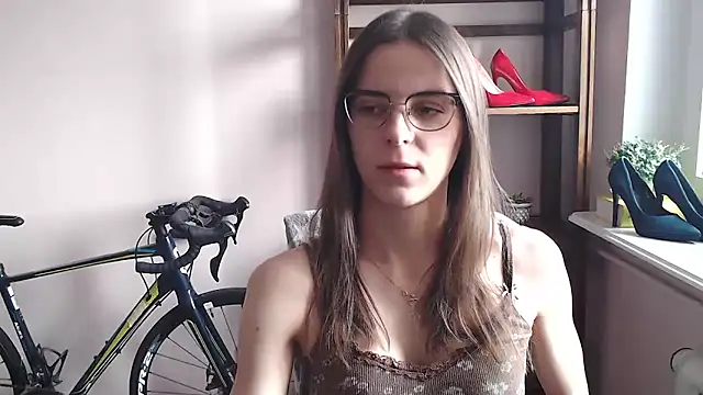 love megi online show from March 2, 2026, 2:13 pm