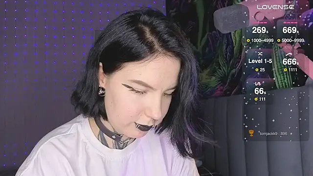 Snapshot of yourvodka chatting on March 2, 2026, 7:15 am yourvodka online show from March 2, 2026, 7:15 am