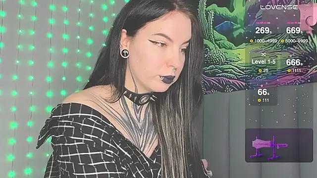 Snapshot of yourvodka chatting on January 14, 2026, 11:52 pm yourvodka online show from January 14, 2026, 11:52 pm