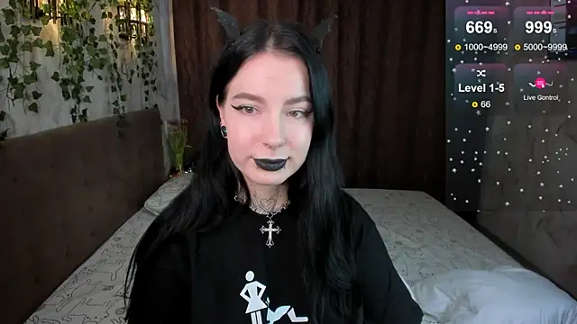 Snapshot of yourvodka chatting on March 16, 2025, 7:37 am yourvodka online show from March 16, 2025, 7:37 am