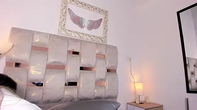 Snapshot of Lola_Blondie chatting on November 23, 2025, 12:26 pm Lola Blondie online show from November 23, 2025, 12:26 pm