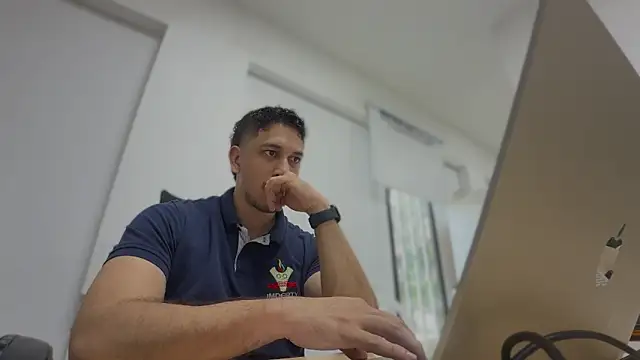 chicoinhibido online show from March 19, 2026, 3:23 pm