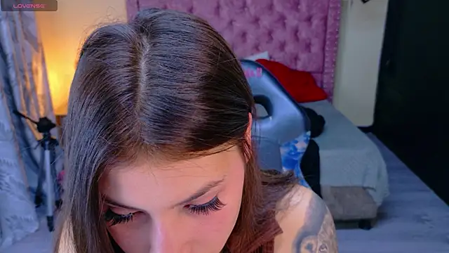 sweet  thang online show from February 12, 2026, 4:23 am