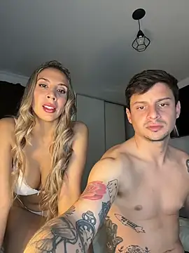 CarinaRose online show from October 8, 2025, 9:59 pm