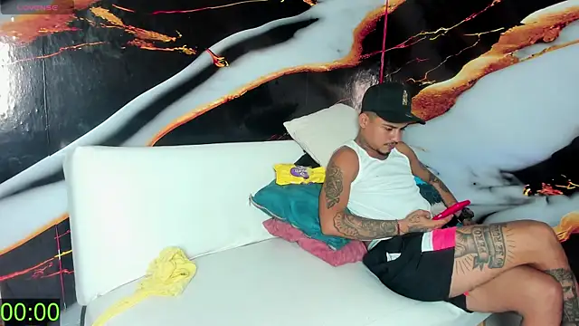 Snapshot of hot_dirty_paradise_66 chatting on March 3, 2026, 4:30 am hot dirty paradise 66 online show from March 3, 2026, 4:30 am