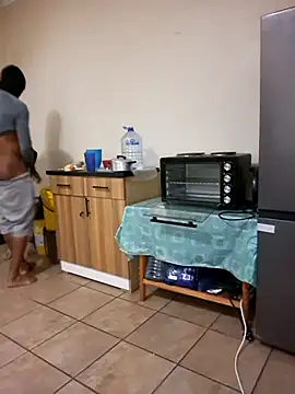 bakedsnackmmh online show from March 17, 2026, 7:17 pm