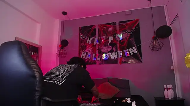 Draco collins online show from October 31, 2025, 8:27 pm