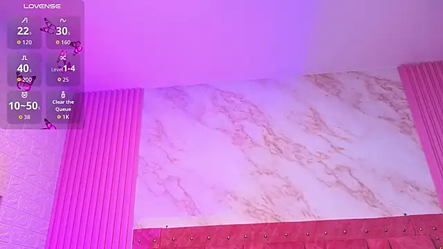 goldilockss15 online show from March 28, 2026, 11:33 am