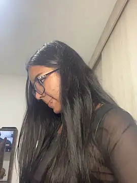 Snapshot of sofi_grisaless chatting on October 5, 2025, 2:57 am sofi grisaless online show from October 5, 2025, 2:57 am