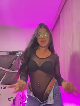 Snapshot of sofi_grisaless chatting on October 16, 2025, 11:24 pm sofi grisaless online show from October 16, 2025, 11:24 pm