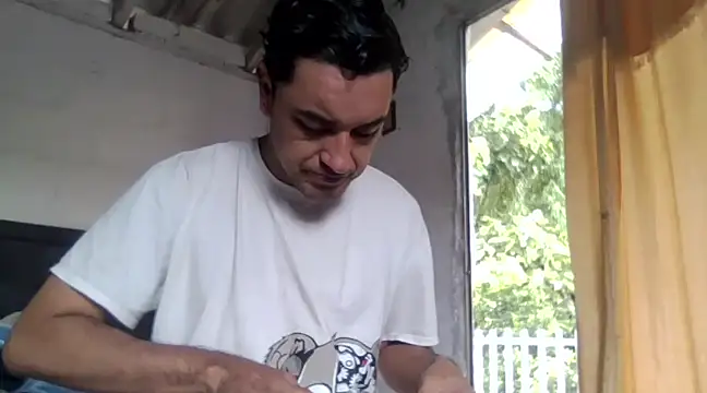 hino chan online show from March 14, 2025, 1:24 pm