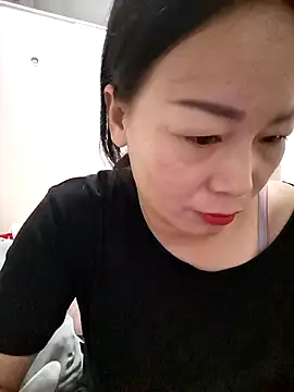 Snapshot of mimi520 chatting on September 29, 2025, 9:27 am mimi520 online show from September 29, 2025, 9:27 am