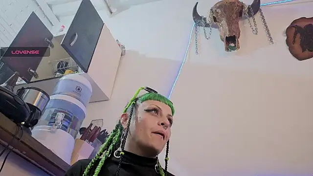 freyaa sorcerees online show from October 21, 2025, 3:17 am