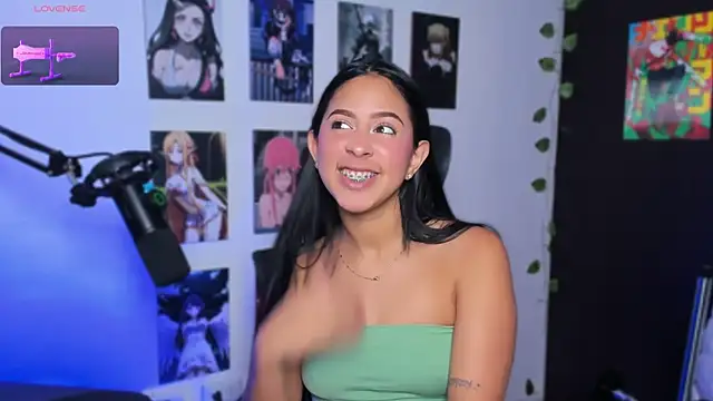 Vickysth online show from October 7, 2025, 10:44 pm