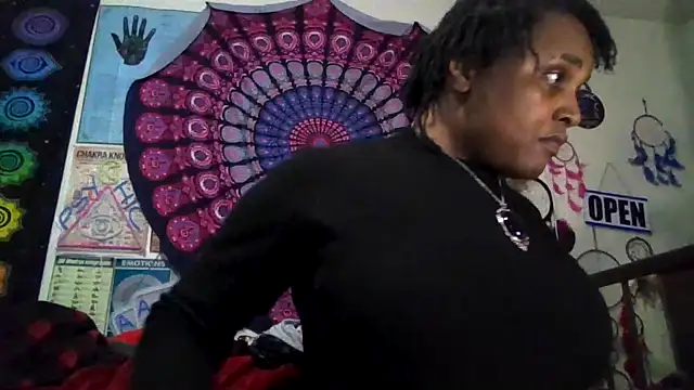 GardeniaFields online show from April 14, 2026, 5:34 am