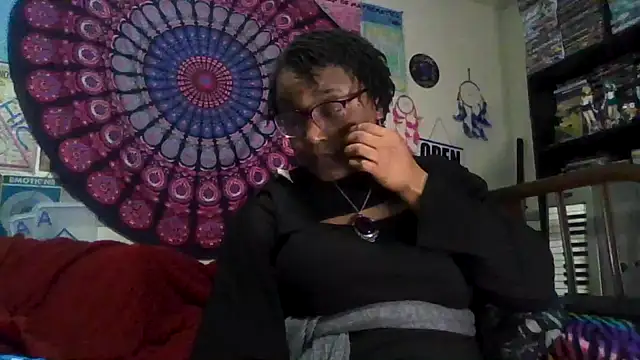 Snapshot of GardeniaFields chatting on February 17, 2026, 5:27 am GardeniaFields online show from February 17, 2026, 5:27 am