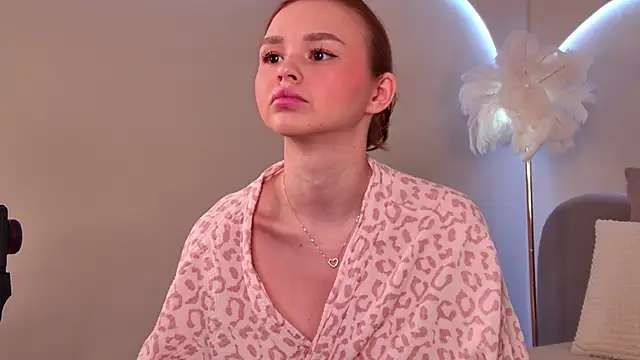 MiraBliss online show from March 7, 2026, 10:15 pm