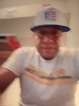 Snapshot of flores6cachondo9 chatting on September 22, 2025, 12:05 am flores6cachondo9 online show from September 22, 2025, 12:05 am