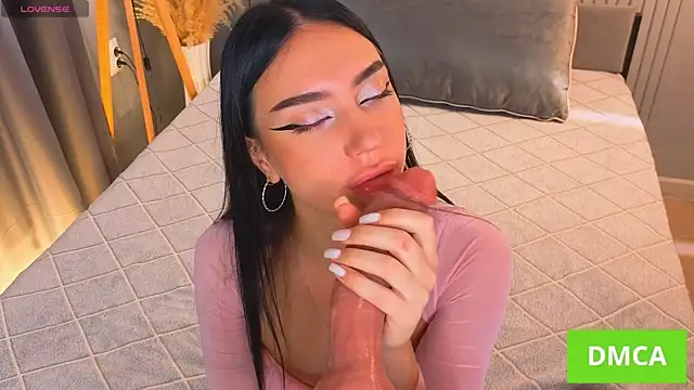 aGaGatha online show from September 10, 2025, 8:24 am