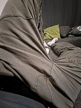 Smokeym123 online show from October 19, 2025, 1:19 am