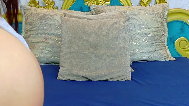 Snapshot of CataStones chatting on February 6, 2026, 8:49 pm CataStones online show from February 6, 2026, 8:49 pm