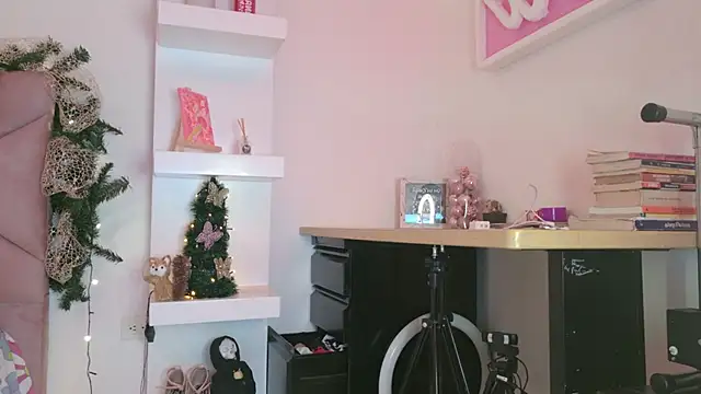 eva sin18 online show from December 20, 2025, 11:18 pm