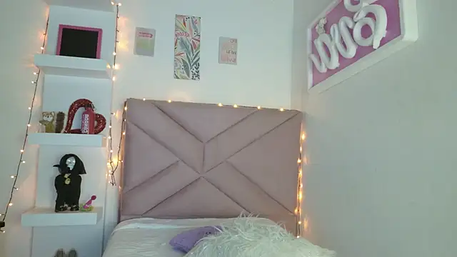 eva sin18 online show from April 10, 2026, 11:34 pm