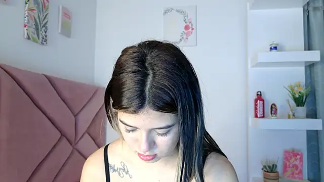 eva sin18 online show from October 12, 2025, 12:34 am