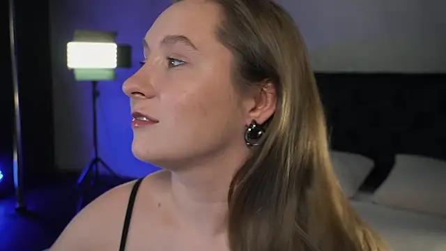 saint trisha online show from March 21, 2026, 8:24 pm