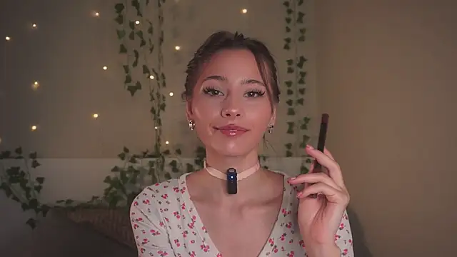 EditaBails online show from November 2, 2025, 7:08 pm