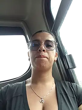 Nathaly 12 online show from January 5, 2026, 5:27 pm