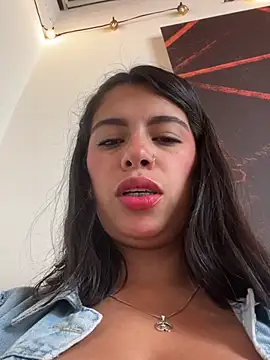 Nathaly 12 online show from March 4, 2026, 4:59 pm