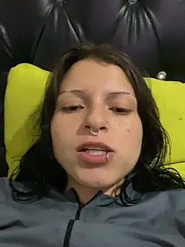 Snapshot of val_zx chatting on July 29, 2026, 10:09 pm val zx online show from July 29, 2026, 10:09 pm