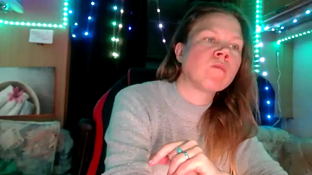 Snapshot of CallMeMaria chatting on February 8, 2025, 6:55 pm CallMeMaria online show from February 8, 2025, 6:55 pm