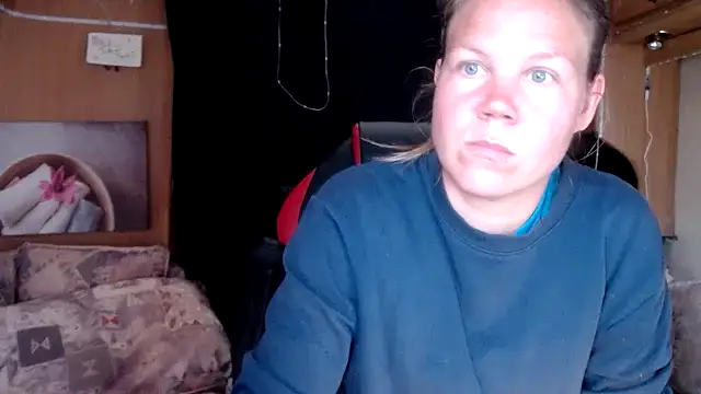 Snapshot of CallMeMaria chatting on February 10, 2025, 11:25 am CallMeMaria online show from February 10, 2025, 11:25 am