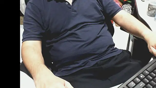 Snapshot of chi_38 chatting on March 13, 2025, 8:26 am chi 38 online show from March 13, 2025, 8:26 am