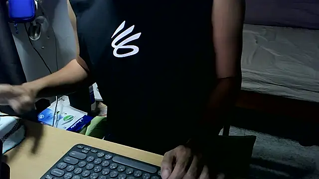 Snapshot of mak_mark92 chatting on October 12, 2025, 7:26 pm mak mark92 online show from October 12, 2025, 7:26 pm