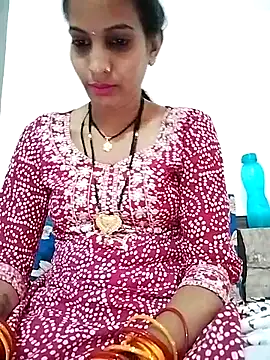 Hotty-Nidhi online show from March 12, 2025, 8:19 am